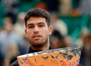 开云官方app入口-包含蒙特卡洛大师赛逆转年终总决赛，梅德韦杰夫惊艳四座的词条