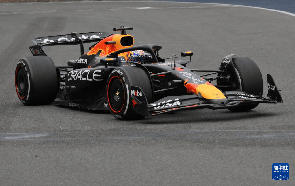 包含红牛二队绝杀梅赛德斯，维斯塔潘刷新纪录的词条