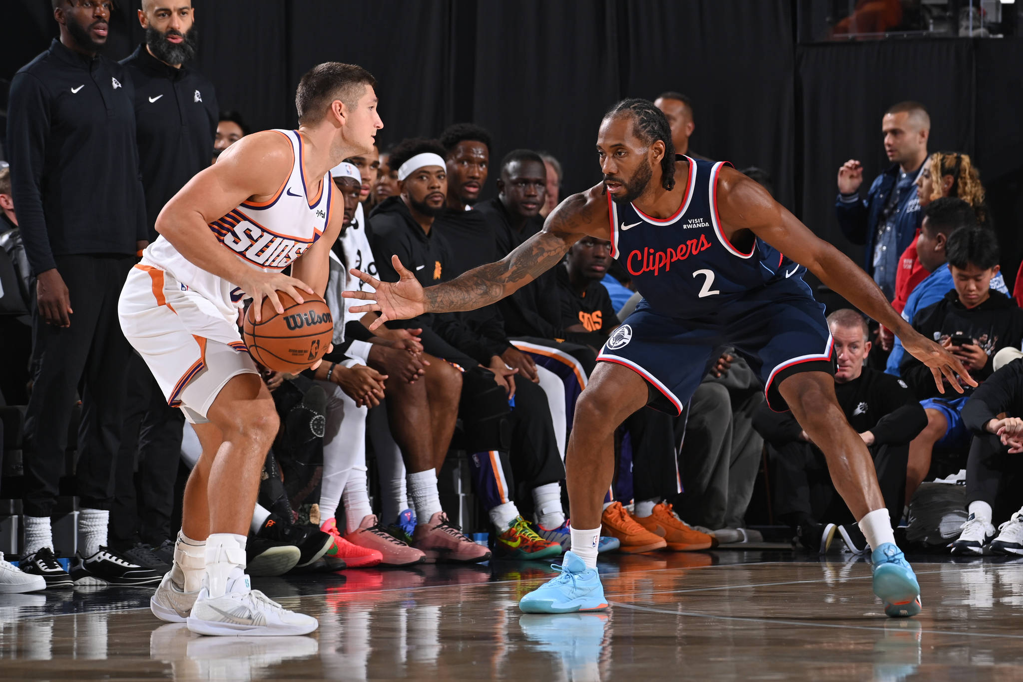 包含火箭大胜黄蜂，哈登高效砍下+带领球队取得胜利的词条