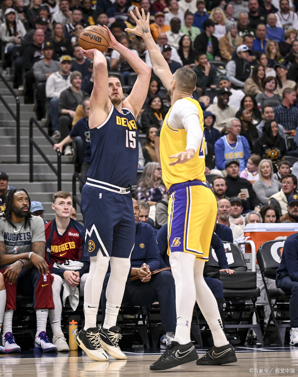 爵士队双杀对手,展现出色状态!的简单介绍 爵士队双杀对手,展现出色状态!的简单介绍