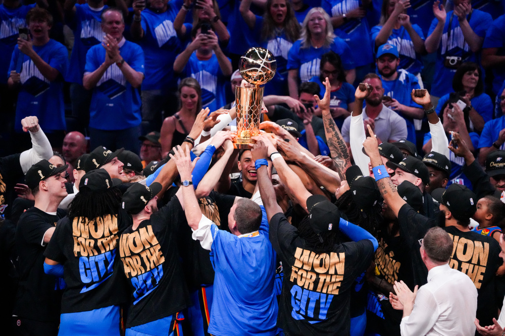 非洲篮球赛事掀起狂潮,球员瞄准冠军奖杯的简单介绍 非洲篮球赛事掀起狂潮,球员瞄准冠军奖杯的简单介绍