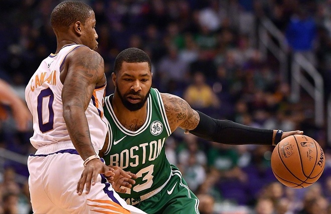 凯尔特人逆转太阳，晋级四强