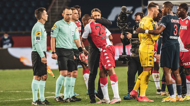 包含马赛队遭遇连败势头，需要振作以保住欧战席位的词条