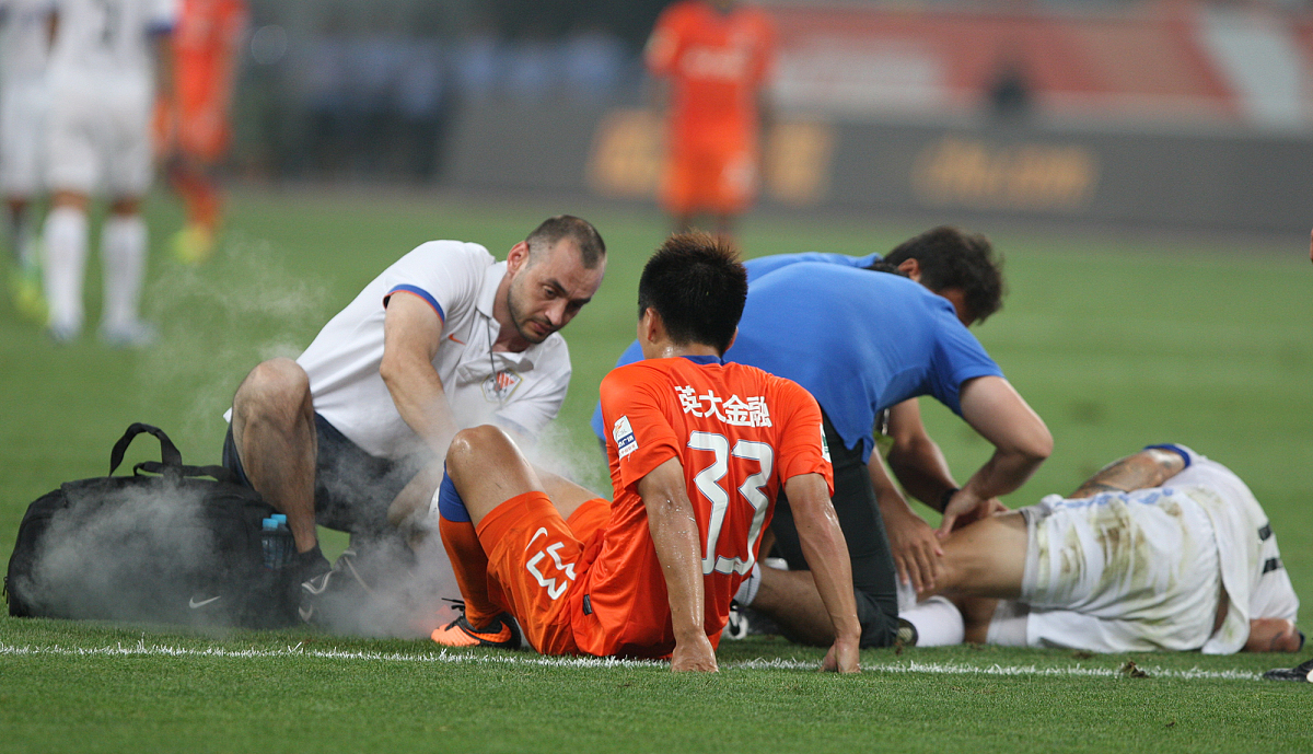 人防守端表现尴尬，球迷失望心寒的简单介绍