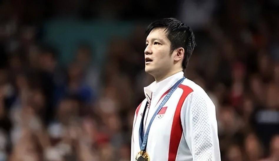 瑞典队碾压日本队，樊振东点燃赛场