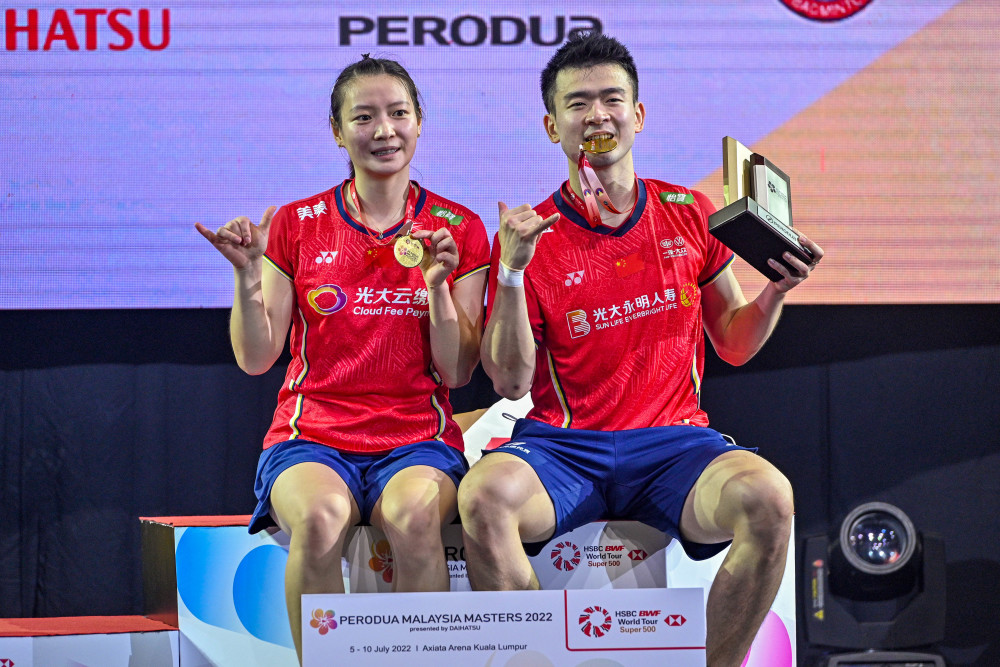 包含泰国队碾压马来西亚队,郑思维惊艳四座的词条 包含泰国队碾压马来西亚队,郑思维惊艳四座的词条