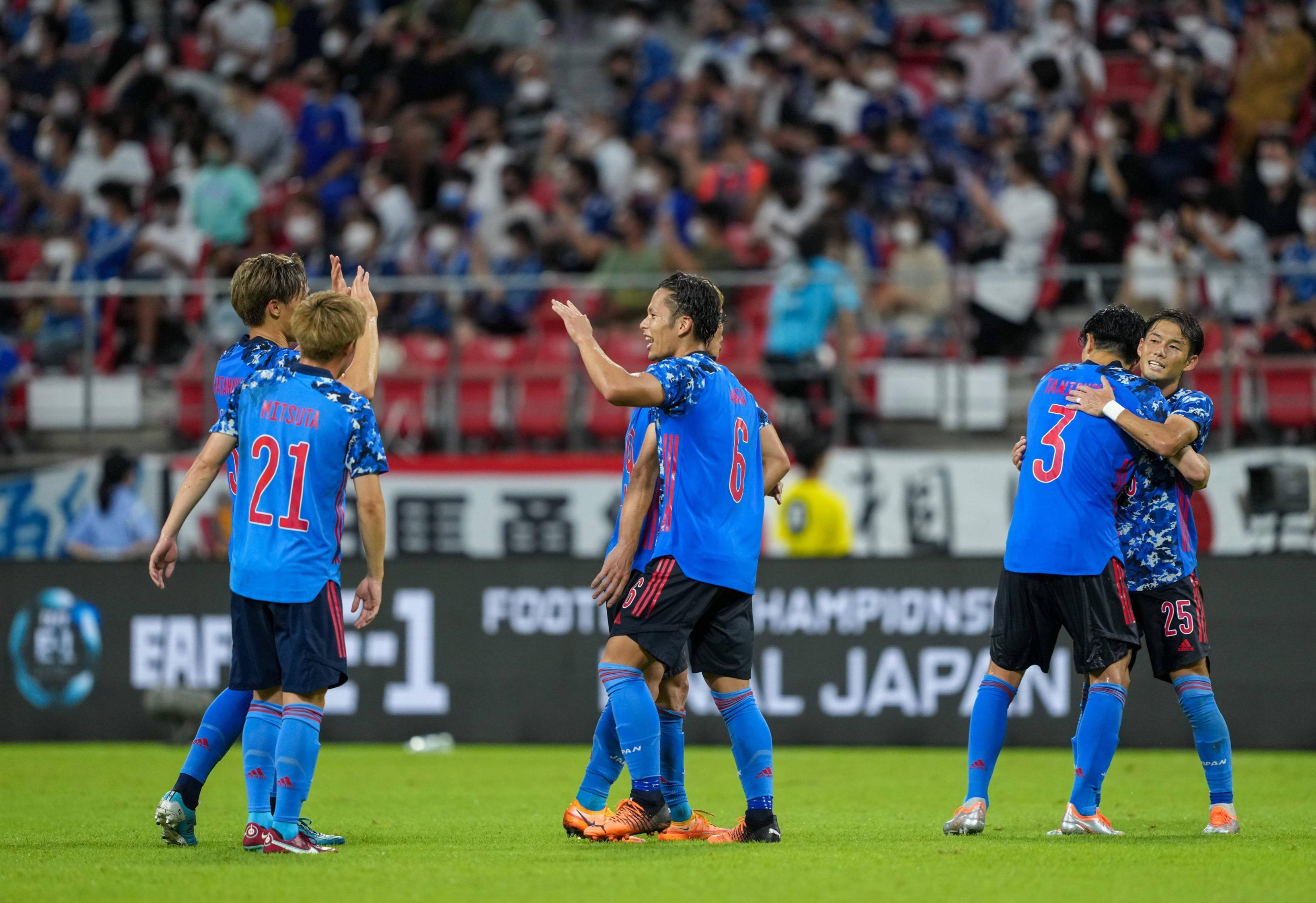 日本队获得南美足球赛的冠军 日本队获得南美足球赛的冠军