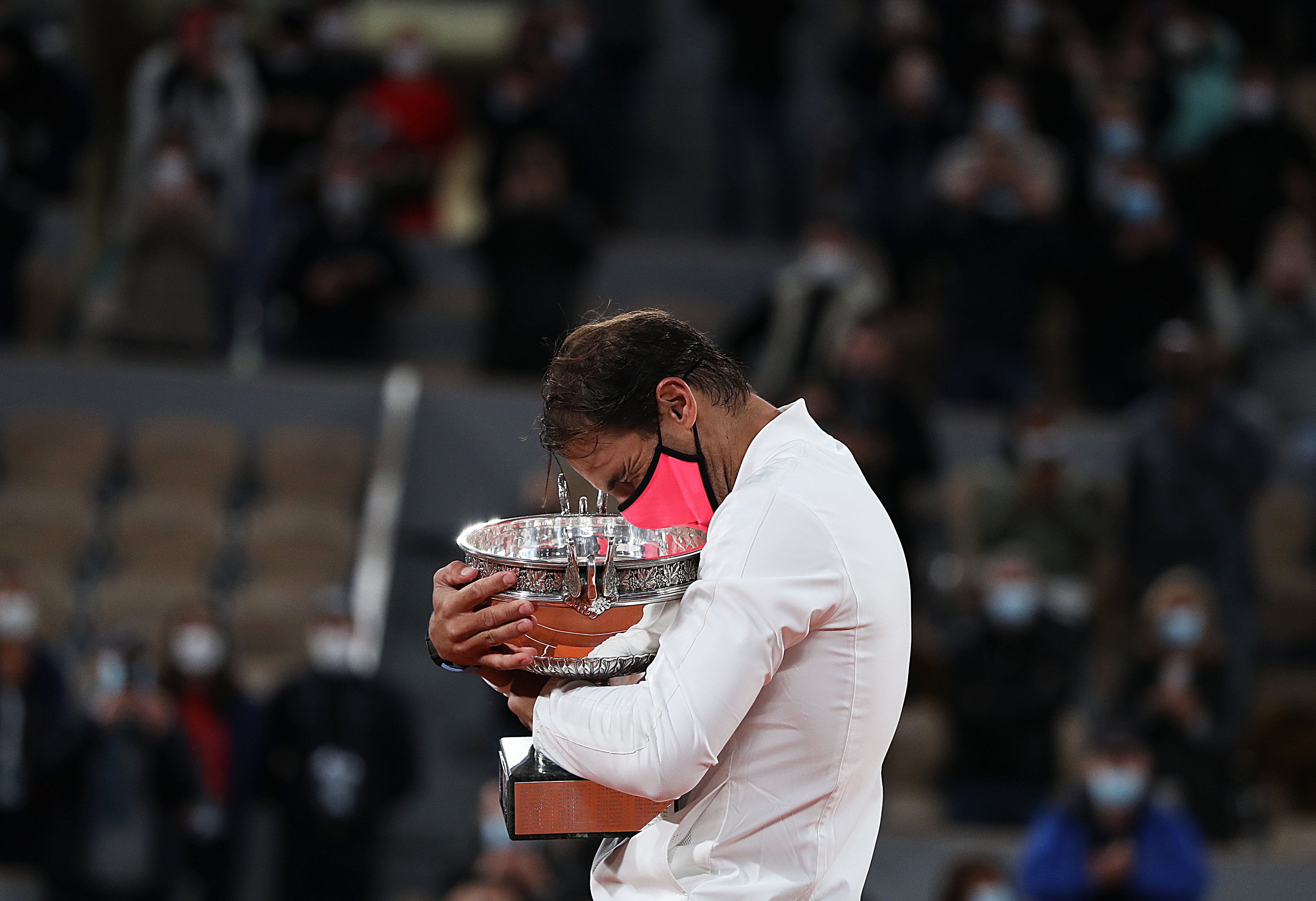 关于年终总决赛鏖战法网，纳达尔点燃赛场的信息