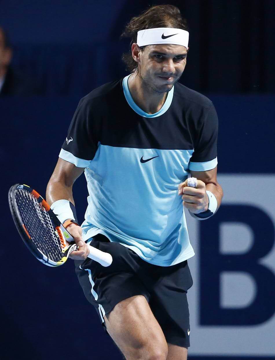 法国网球队鏖战意大利网球队，纳达尔送出助攻