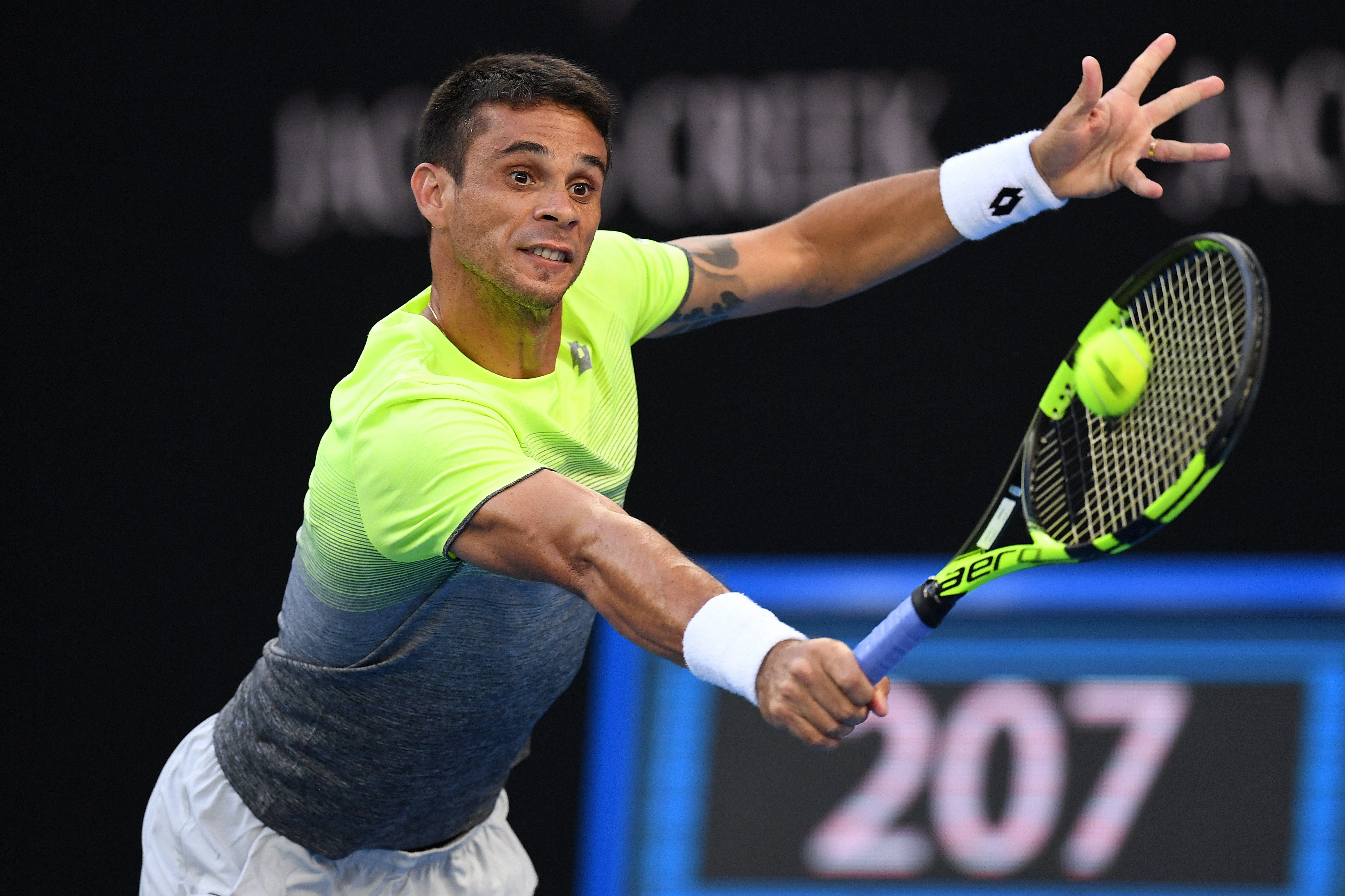 包含世界网球队绝地反击日本网球队,克耶高斯送出助攻的词条 包含世界网球队绝地反击日本网球队,克耶高斯送出助攻的词条