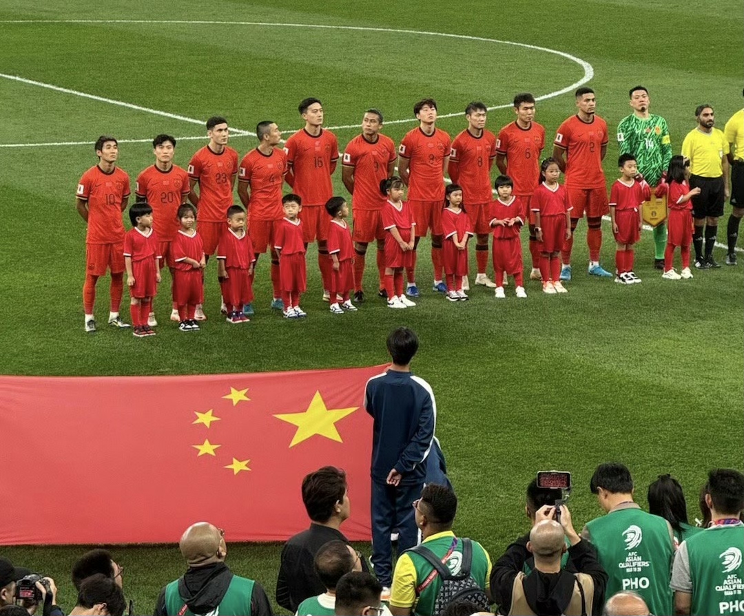 亚洲球队在国际赛场上展现实力