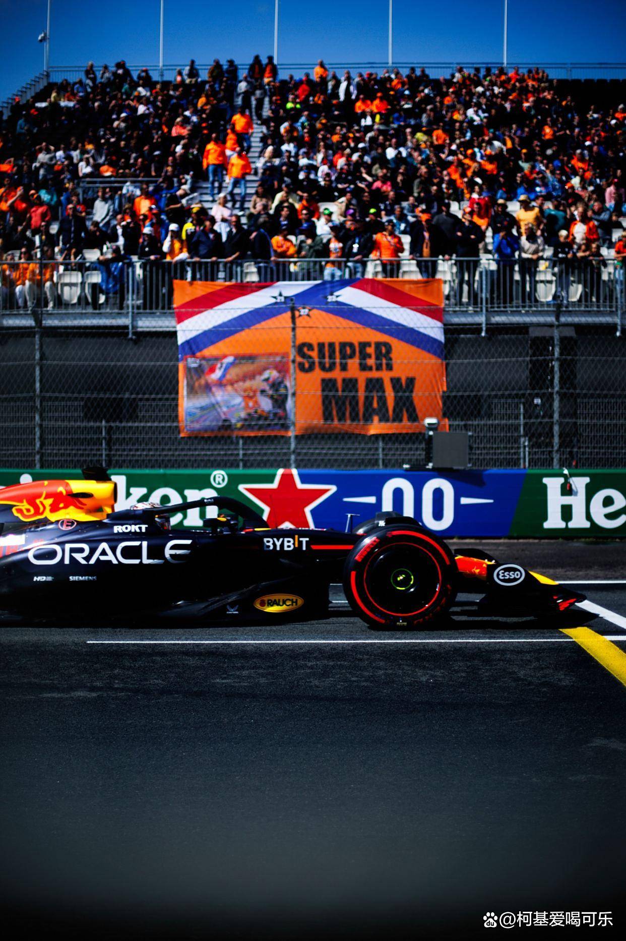 包含哈斯车队力克红牛车队，佩雷兹刷新纪录的词条