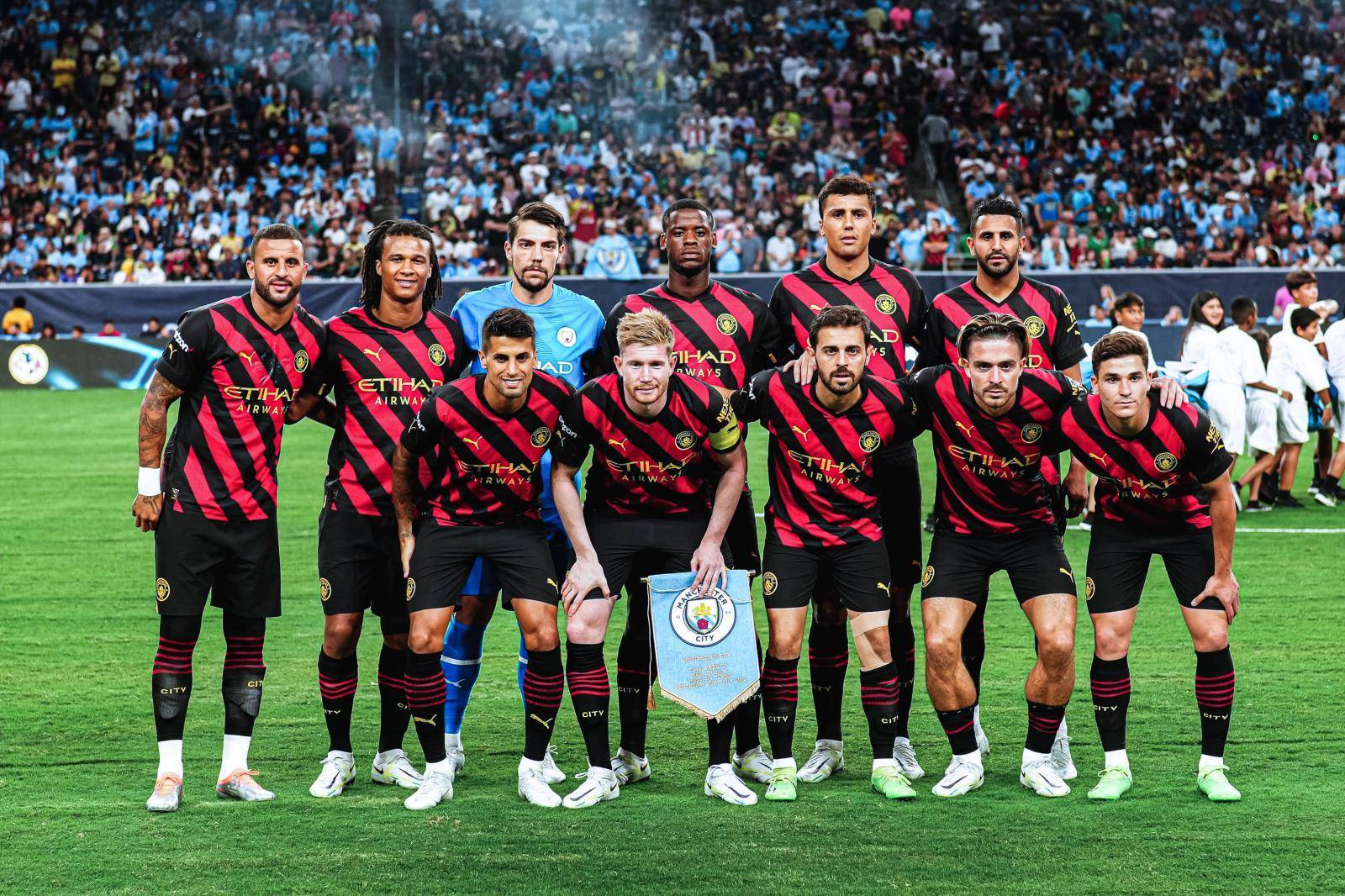 包含法国大胜阿尔巴尼亚,小组榜首无悬念的词条 包含法国大胜阿尔巴尼亚,小组榜首无悬念的词条