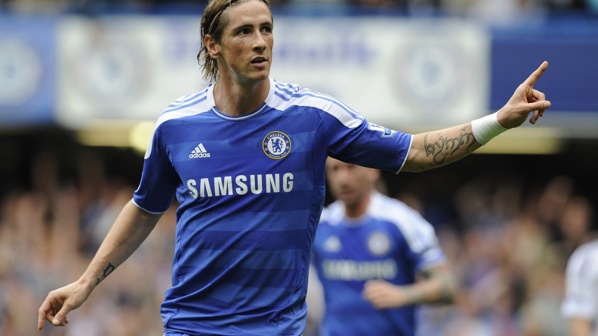 英超争冠之夜，苏亚雷斯关键时刻站出来